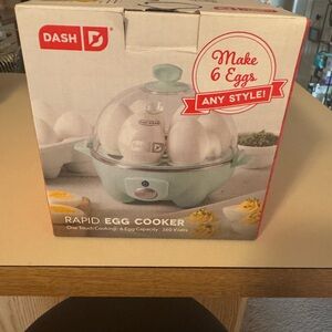 Dash Mint Green Rapid Egg Cooker